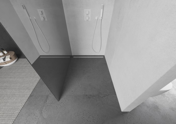 Dušinės sienelės veidrodis