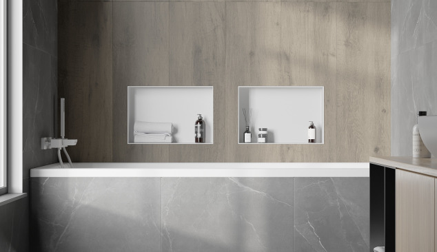 Vonia apdailinta plytelėmis