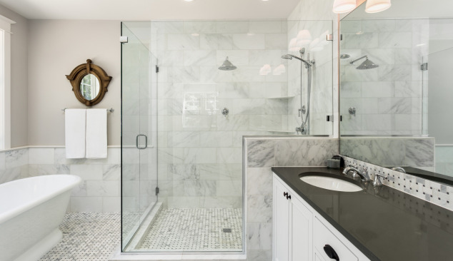 Dušo maišytuvai su termostatu ir be jo – ar verta susigundyti papildoma funkcija?