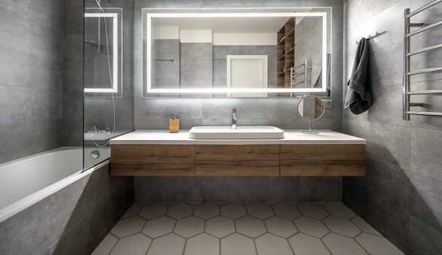 Sutvarkome vonios kambarį