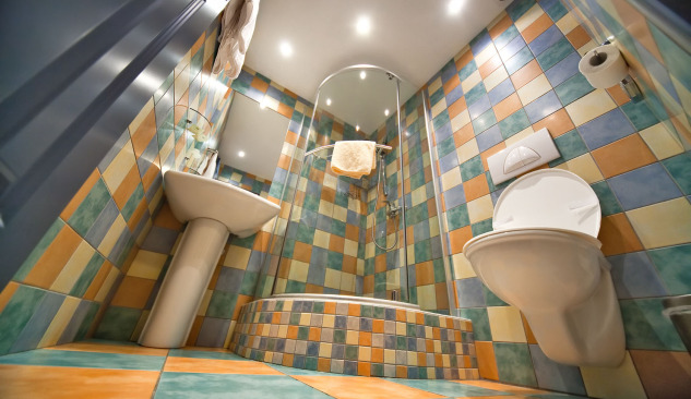 Kaip įdiegti dušo kabiną?