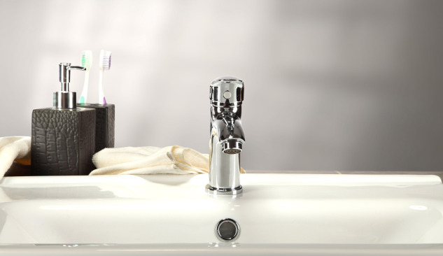 Laisvai stovintys praustuvai ir kitų tipų gaminiai