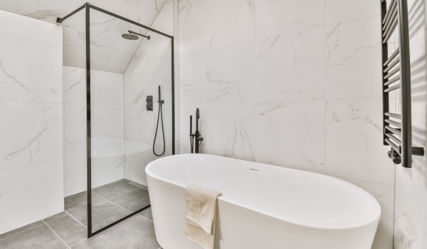 Plyteles 60×60 cm - kaip teisingai kloti ir kokį plytelių tarpą pasirinkti gresui 60×60 cm