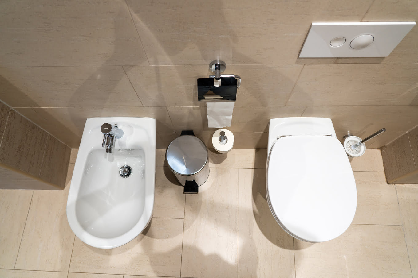 WC ir bidė – kiek vietos reikia funkcionaliai vonios kambariui sukurti?