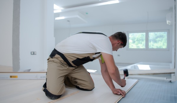 Koks pakloto storis po plokštėmis yra tinkamas?